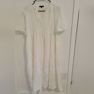 Chic White Maxi Dress